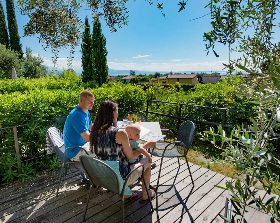 Family holiday in apartments on Lake Garda